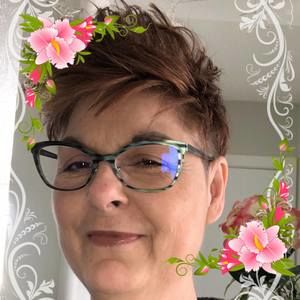 Meet your Posher, Sylvia